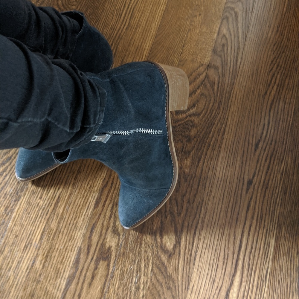 [Report Signature] Ankle Booties Jackal Leather